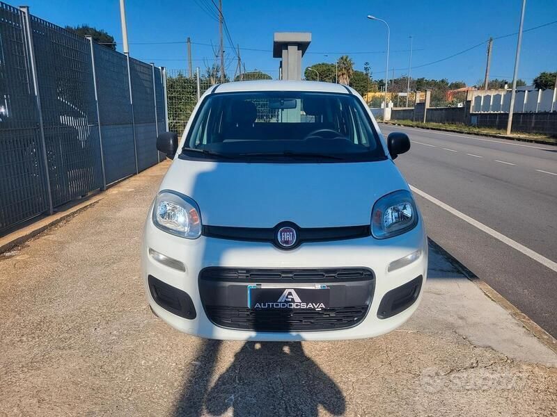 Usata Fiat Panda Easy 70 CV (51 kW) 2020 Bianco Utilitaria
