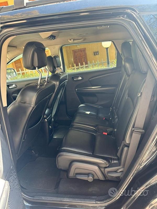 Usata Fiat Freemont 140 CV (102 kW) 2012 Nero SUV