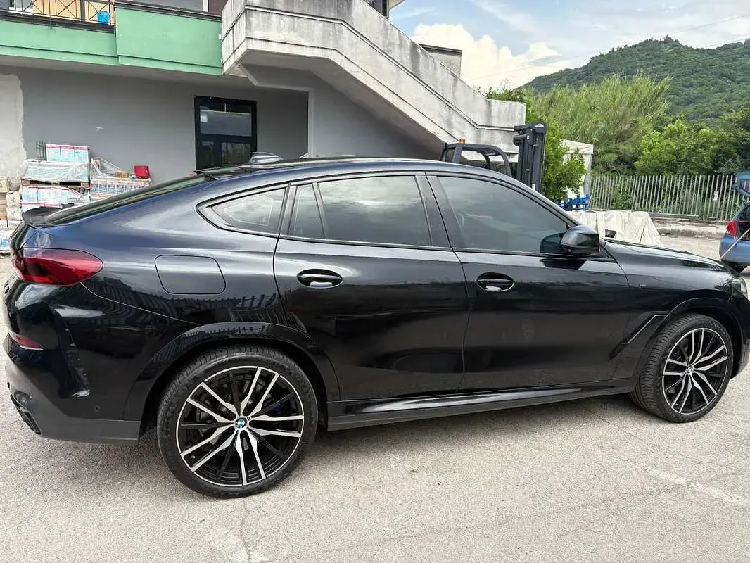 Usata BMW X6 M Sport 265 CV (194 kW) 2020 Nero SUV