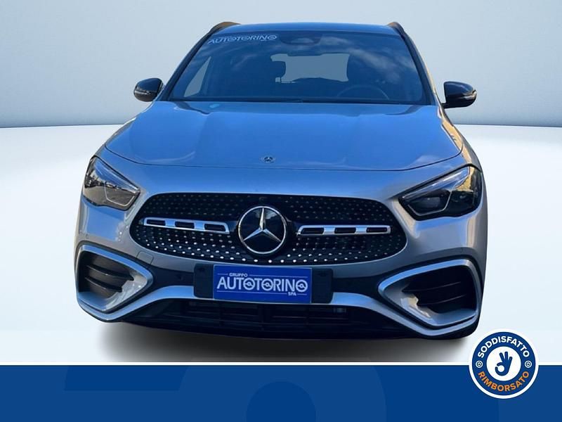 Usata Mercedes GLA200 Advanced Plus 150 CV (110 kW) 2025 Argento metallizzato SUV