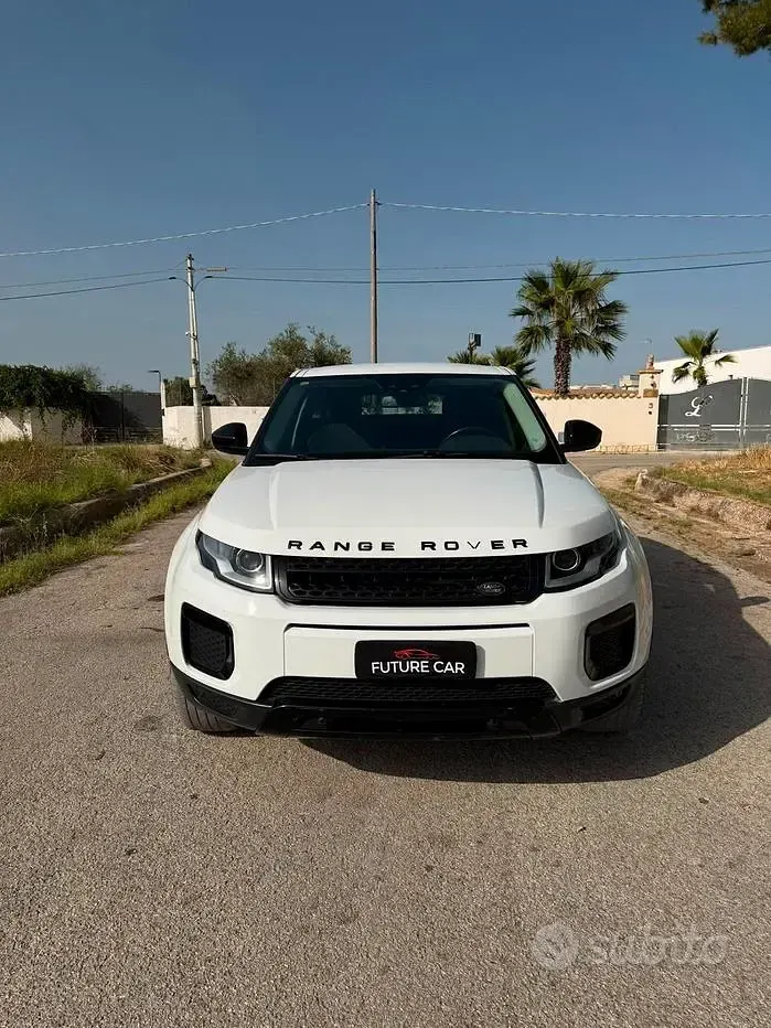 Usata Land Rover Range Rover evoque HSE 150 CV (110 kW) 2018 Bianco SUV