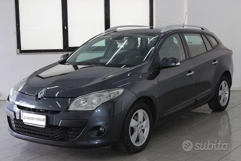 Usata Renault Mégane GrandTour Dynamique 110 CV (80 kW) 2009 Grigio Station wagon