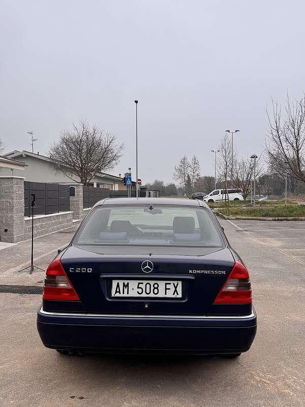 Usata Mercedes C200 Elegance 182 CV (133 kW) 1996 Berlina