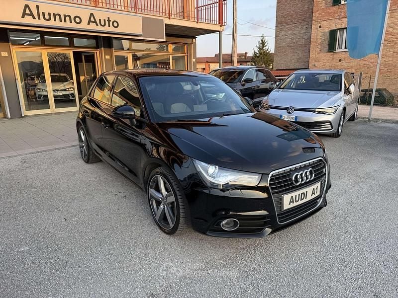 Usata Audi A1 Sportback Ambition 105 CV (77 kW) 2012 Nero Utilitaria