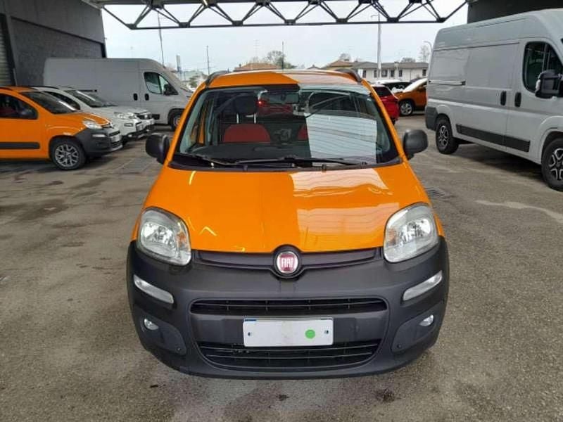 Usata Fiat Panda 4x4 S 80 CV (58 kW) 2017 Arancione Utilitaria