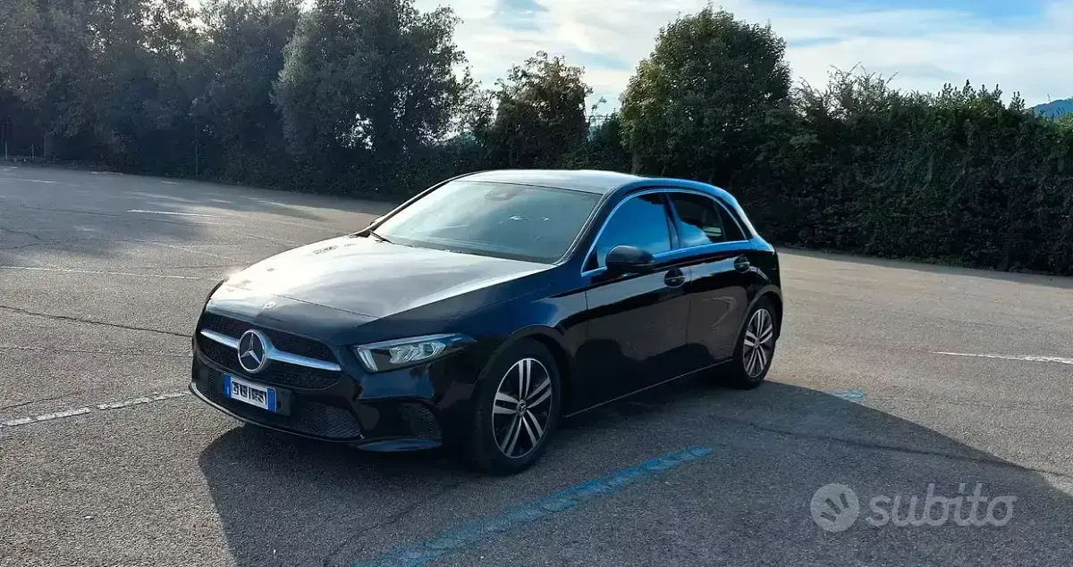 Usata Mercedes A160 Executive 109 CV (80 kW) 2021 Nero Berlina