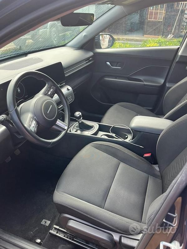 Usata Hyundai Kona 120 CV (88 kW) 2024 Blu SUV