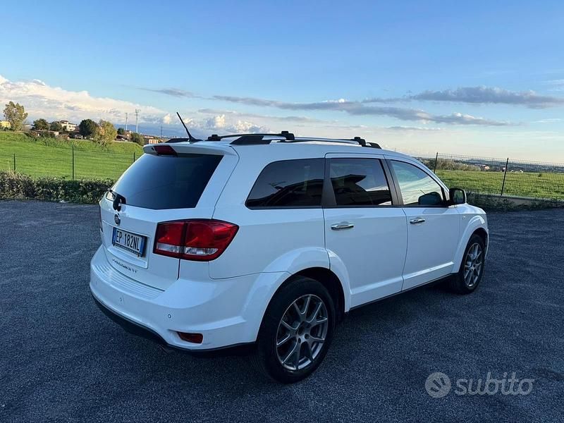 Usata Fiat Freemont 170 CV (125 kW) 2012 Bianco SUV