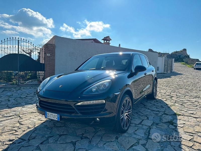 Usata Porsche Cayenne 245 CV (180 kW) 2013 Nero SUV