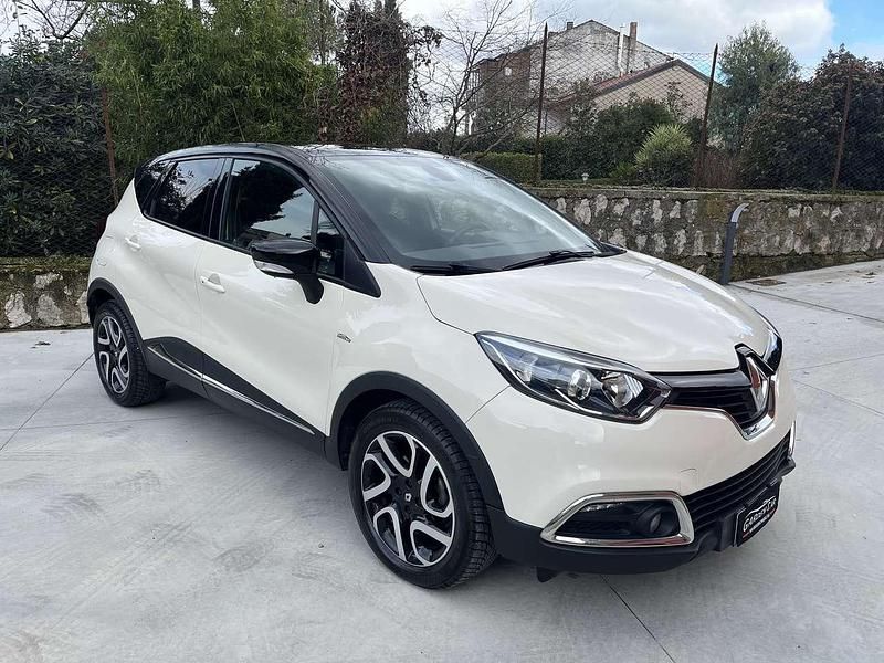 Usata Renault Captur 90 CV (66 kW) 2013 Bianco SUV