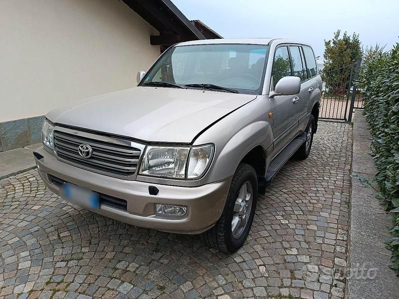 Usata Toyota Land Cruiser 204 CV (150 kW) 2003 Grigio SUV