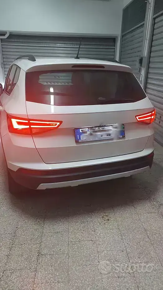 Usata Seat Ateca 116 CV (85 kW) 2017 Bianco SUV