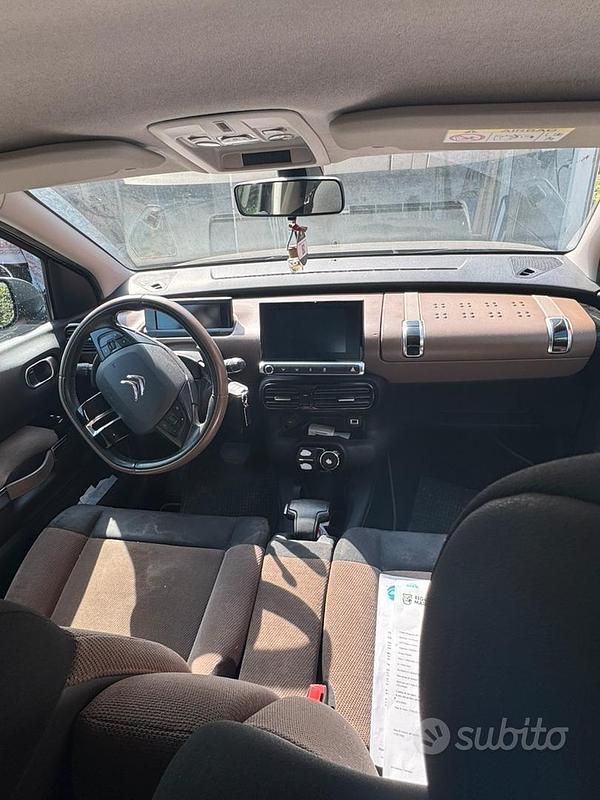 Usata Citroën C4 Cactus 2015 Verde Utilitaria