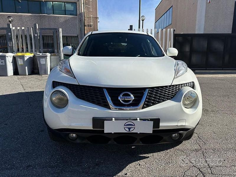 Usata Nissan Juke Tekna 110 CV (80 kW) 2014 Bianco SUV