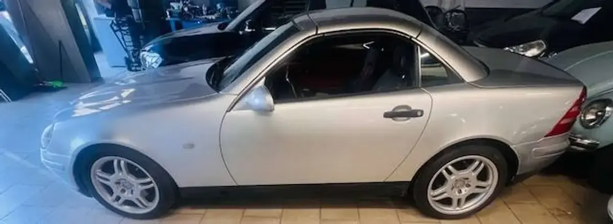 Usata Mercedes SLK200 192 CV (141 kW) 1998 Grigio Cabrio
