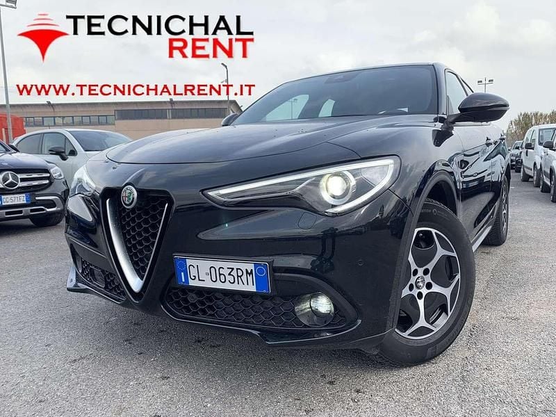 Usata Alfa Romeo Stelvio Business 190 CV (139 kW) 2022 Nero vulcano metallizzato SUV