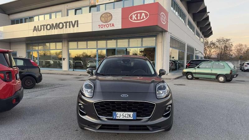 Grigio Usata 2022 Ford Puma Titanium SUV | 16.500 € (Buon prezzo) - Immagine 1/4