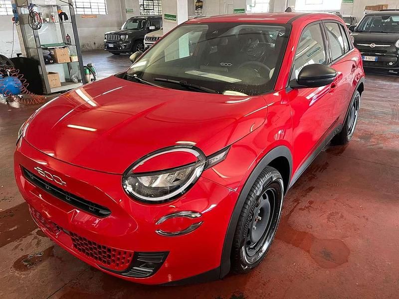 Usata Fiat 600 101 CV (74 kW) 2024 Rosso SUV