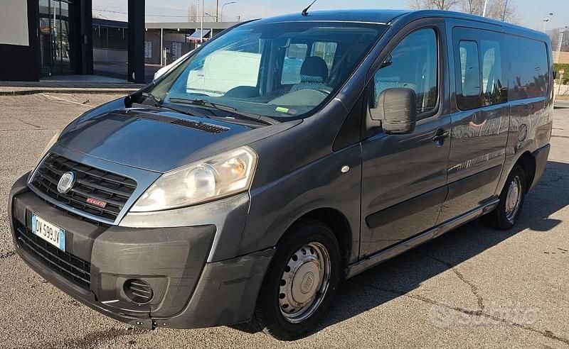 Blu Usata 2009 Fiat Scudo Furgone | 3450 € (Super prezzo) - Immagine 1/4