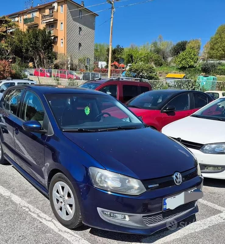 Usata VW Polo 90 CV (66 kW) 2011 Blu Utilitaria