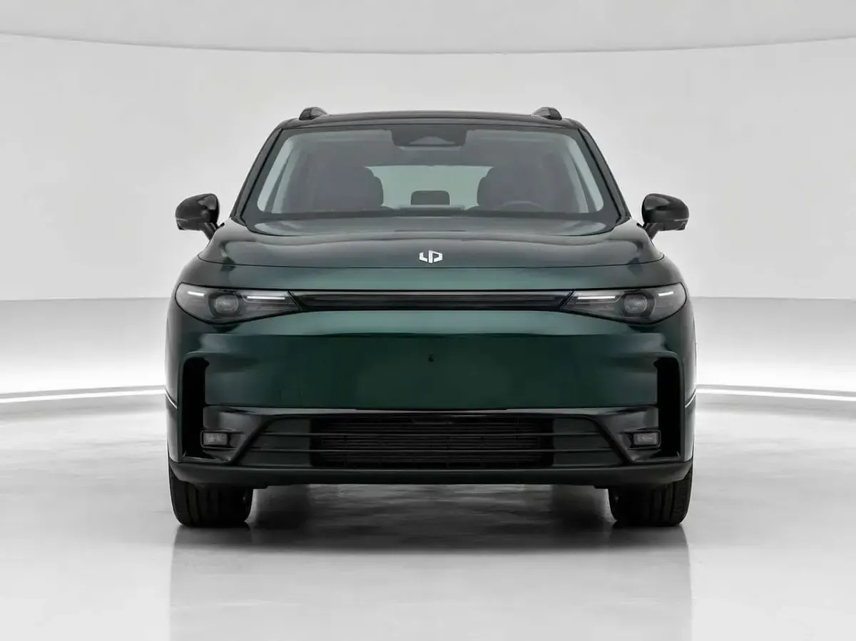 Nuova Leapmotor C10 160 kW (218 CV) 2025 Glazed aurora SUV