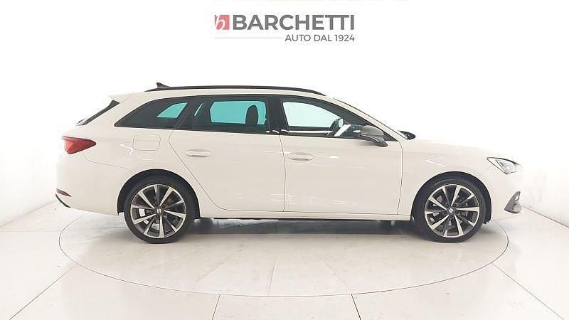 Usata Seat Leon FR 204 CV (150 kW) 2021 Bianco Station wagon