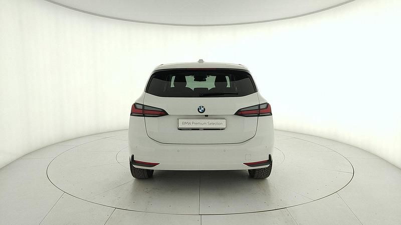 Usata BMW 218 Luxury Line 150 CV (110 kW) 2023 Bianco Station wagon