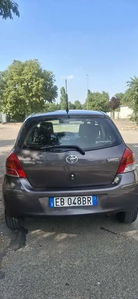 Usata Toyota Yaris Eco 69 CV (50 kW) 2010 Other Utilitaria