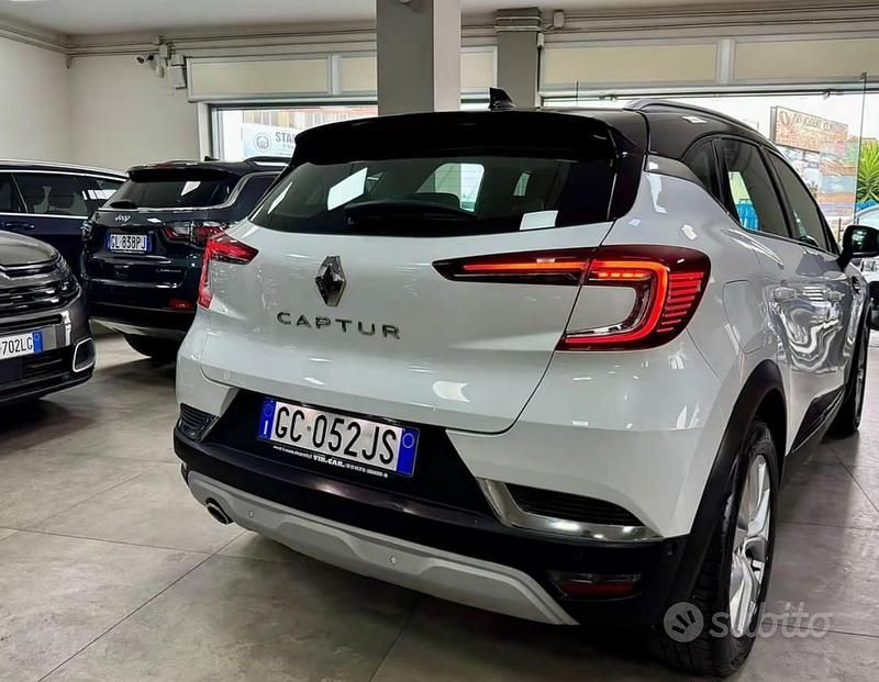 Usata Renault Captur 116 CV (85 kW) 2020 Bianco SUV