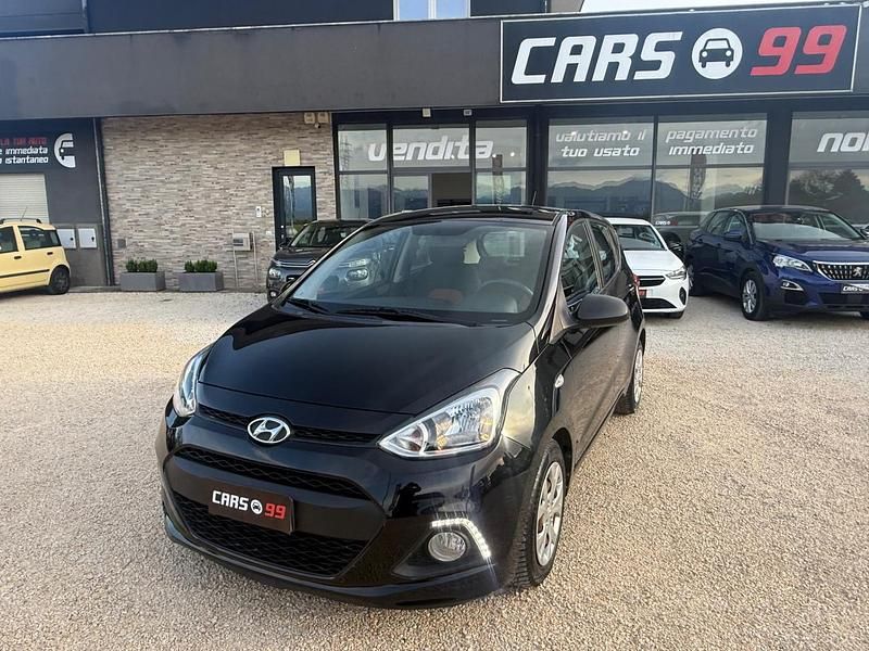Usata Hyundai i10 Edition 69 CV (50 kW) 2015 Nero Utilitaria