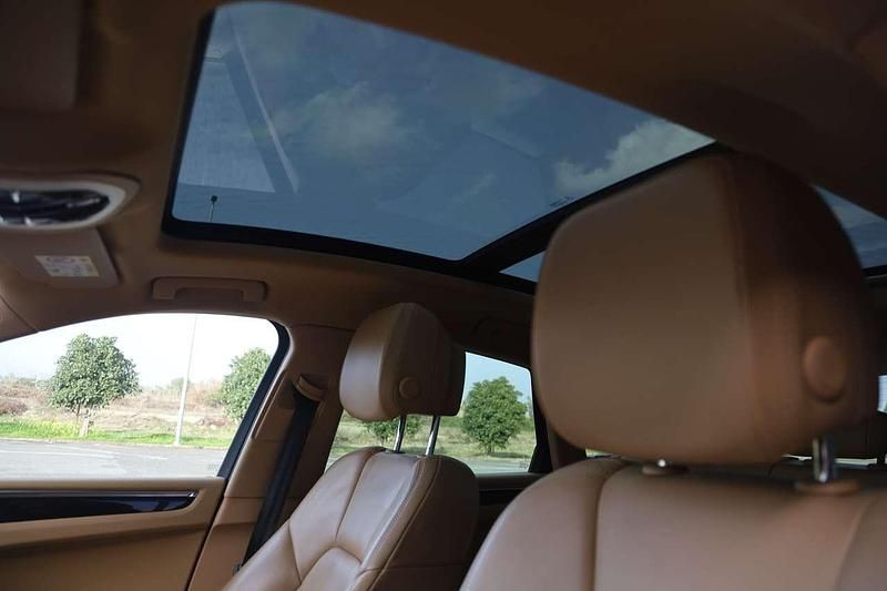 Usata Porsche Macan 250 CV (183 kW) 2014 Blu/azzurro SUV