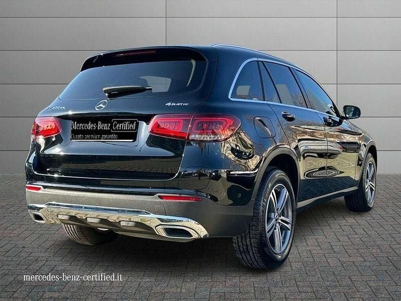 Usata Mercedes GLC300e 306 CV (225 kW) 2022 Nero SUV