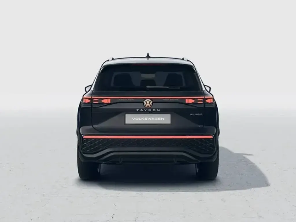 Nuova VW Tayron R-line Plus 204 CV (150 kW) 2026 Grenadill black metallizzato SUV