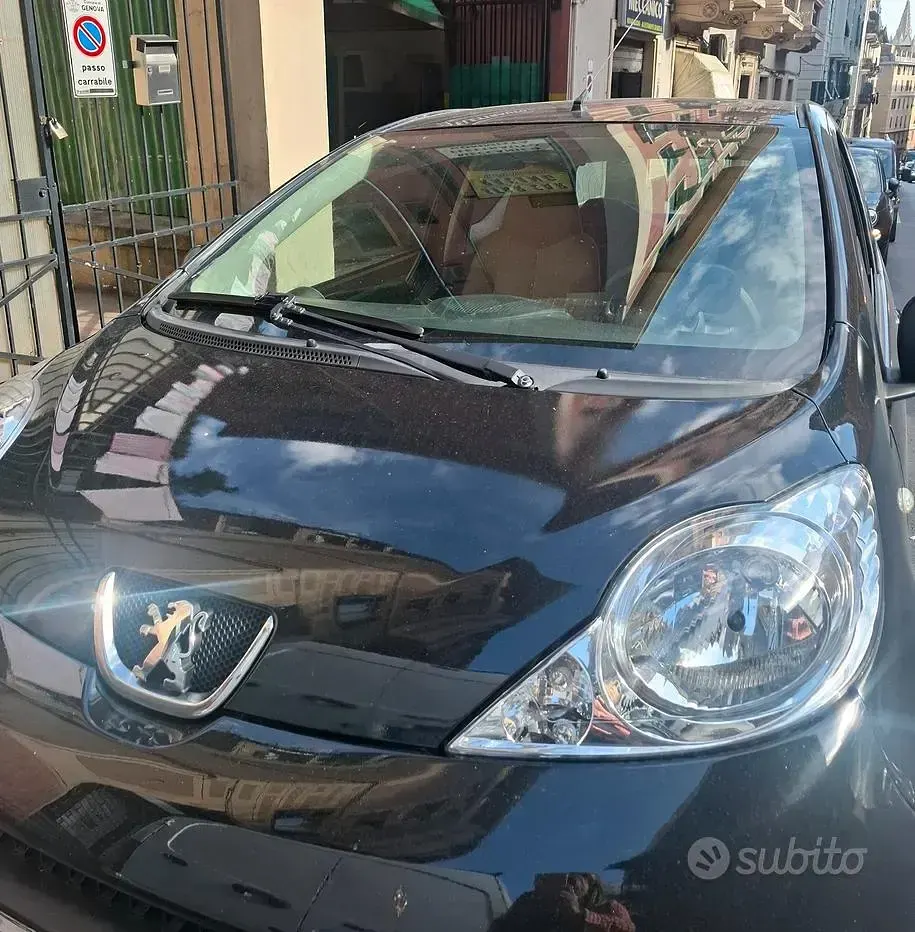 Usata Peugeot 107 68 CV (50 kW) 2006 Nero Utilitaria