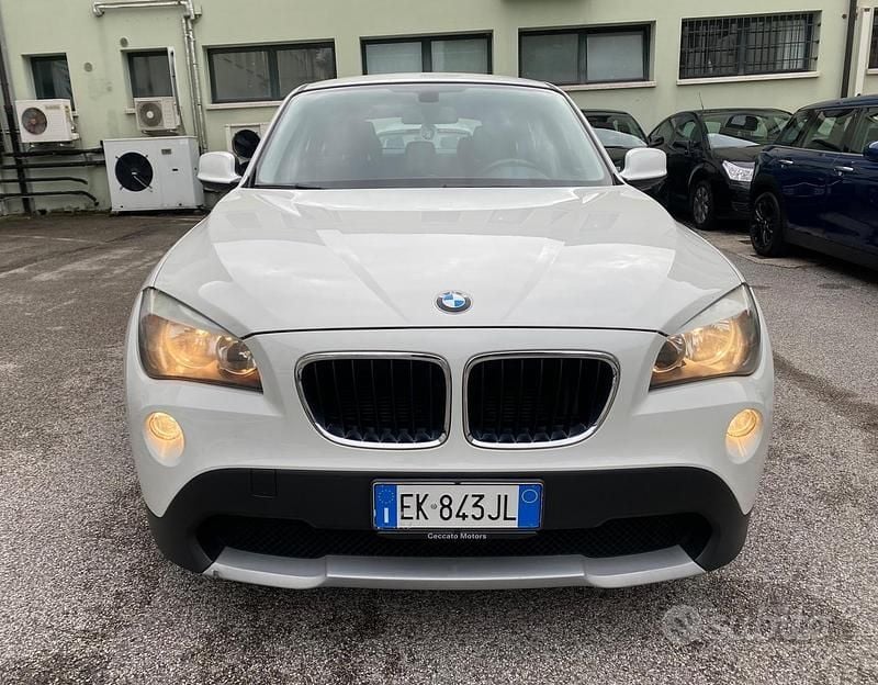 Usata BMW X1 142 CV (104 kW) 2011 Bianco SUV