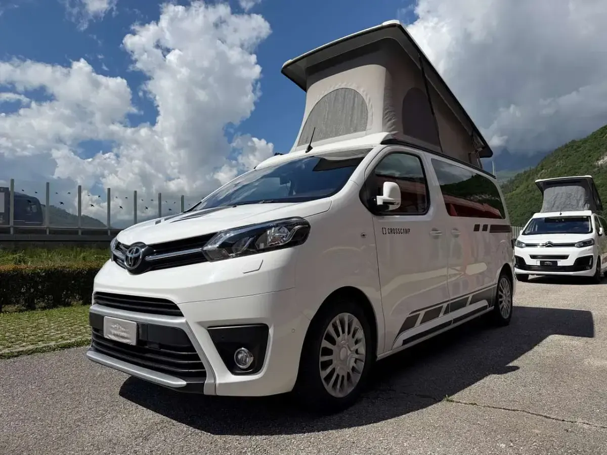 Usata Toyota Proace Verso Executive 120 CV (88 kW) 2021 Bianco Station wagon