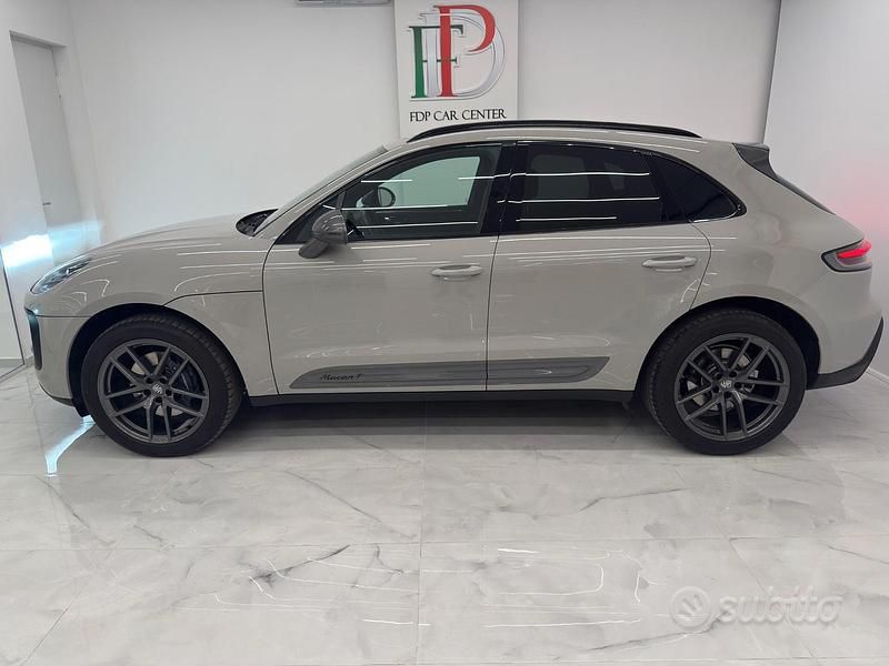 Usata Porsche Macan 265 CV (194 kW) 2024 Grigio SUV