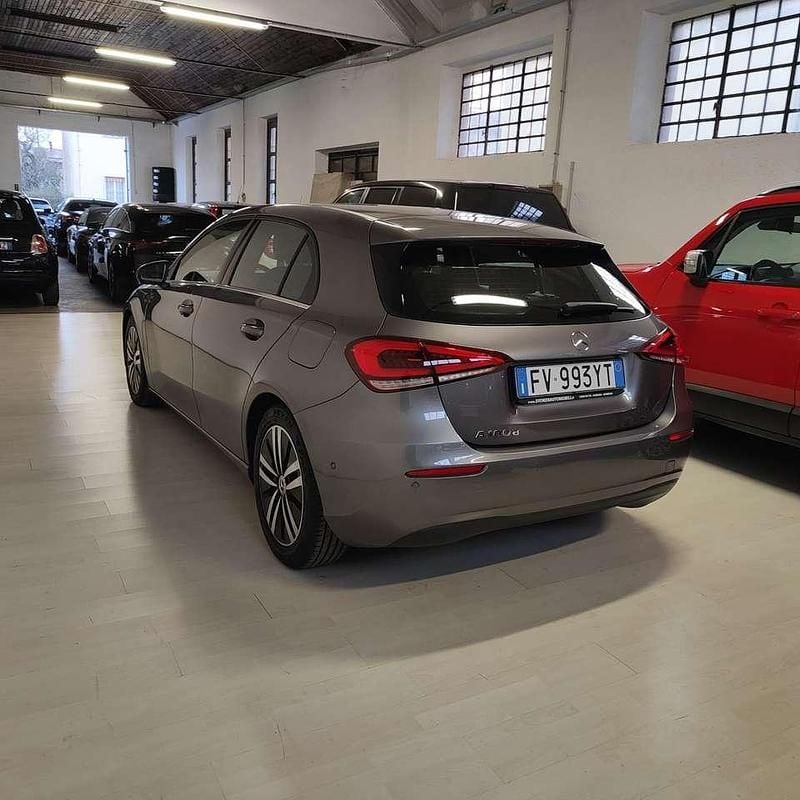 Usata Mercedes A180 Premium 116 CV (85 kW) 2019 Other Berlina