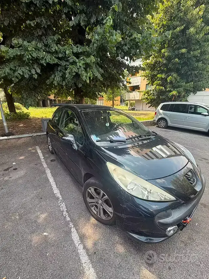 Usata Peugeot 207 90 CV (66 kW) 2009 Nero Berlina
