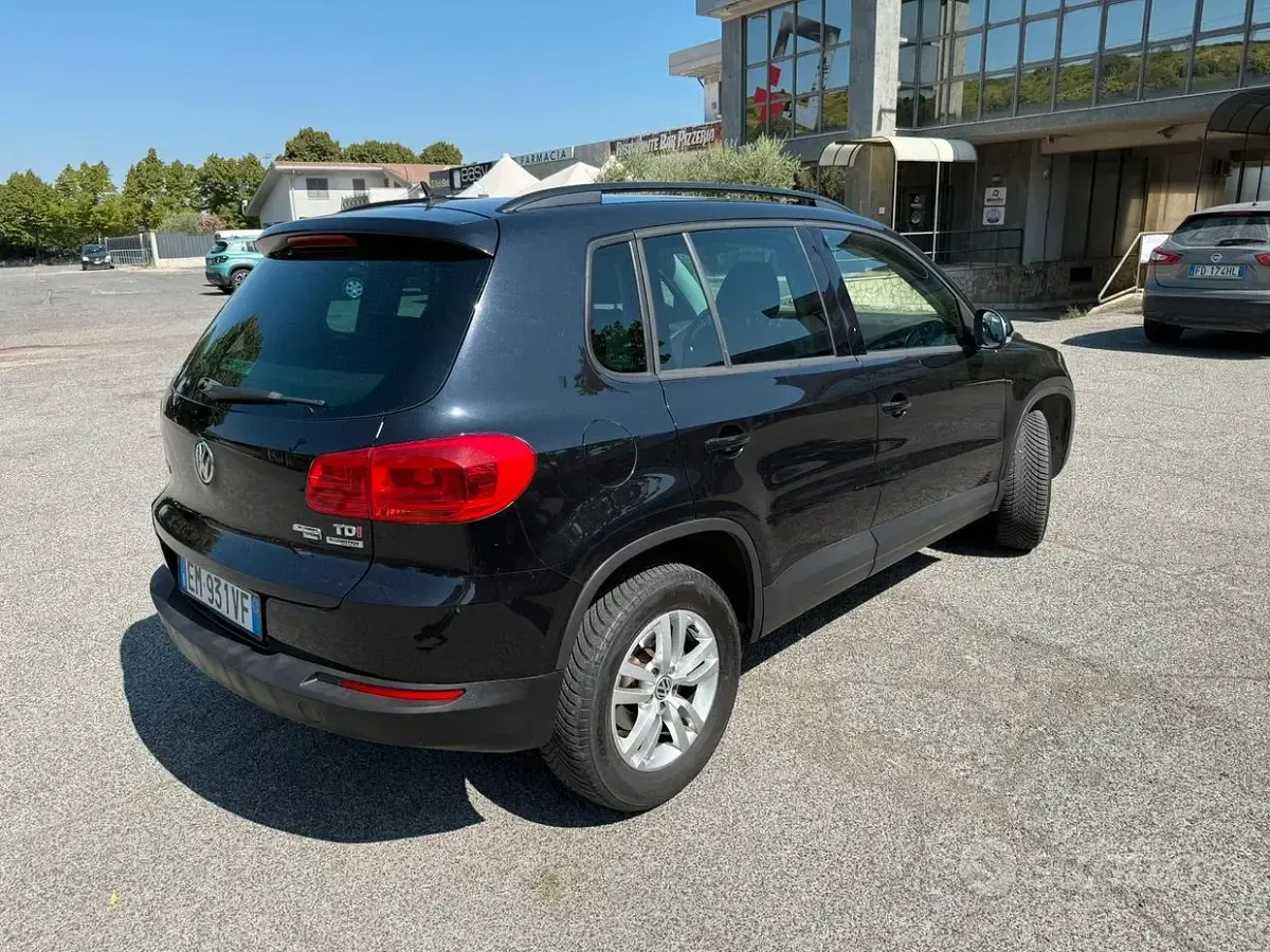 Usata VW Tiguan 110 CV (80 kW) 2012 Nero SUV