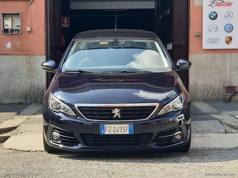 Usata Peugeot 308 Allure 131 CV (96 kW) 2019 Blu Station wagon