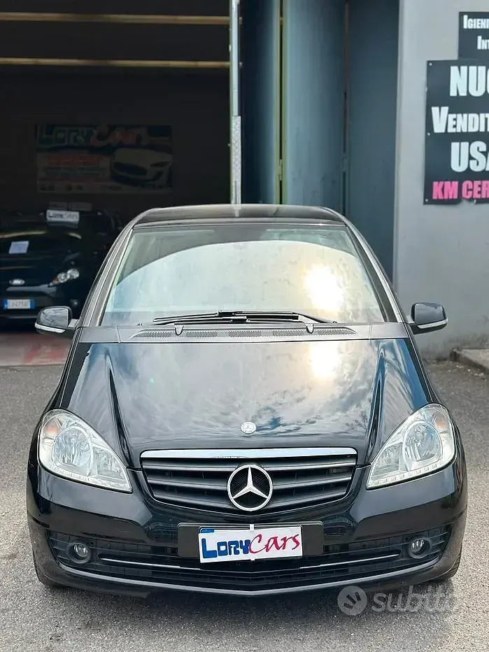 Usata Mercedes 180 Executive 95 CV (69 kW) 2012 Nero Berlina