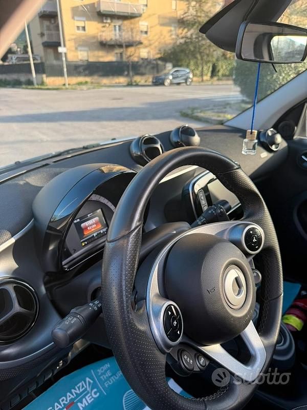 Usata Smart ForFour Prime 90 CV (66 kW) 2016 Utilitaria