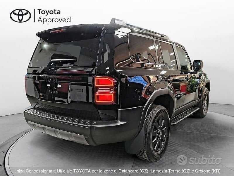 Usata Toyota Land Cruiser 205 CV (150 kW) 2024 Nero SUV