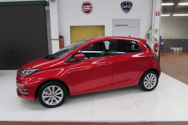Usata Renault Zoe Zen 100 kW (136 CV) 2020 Rosso Utilitaria