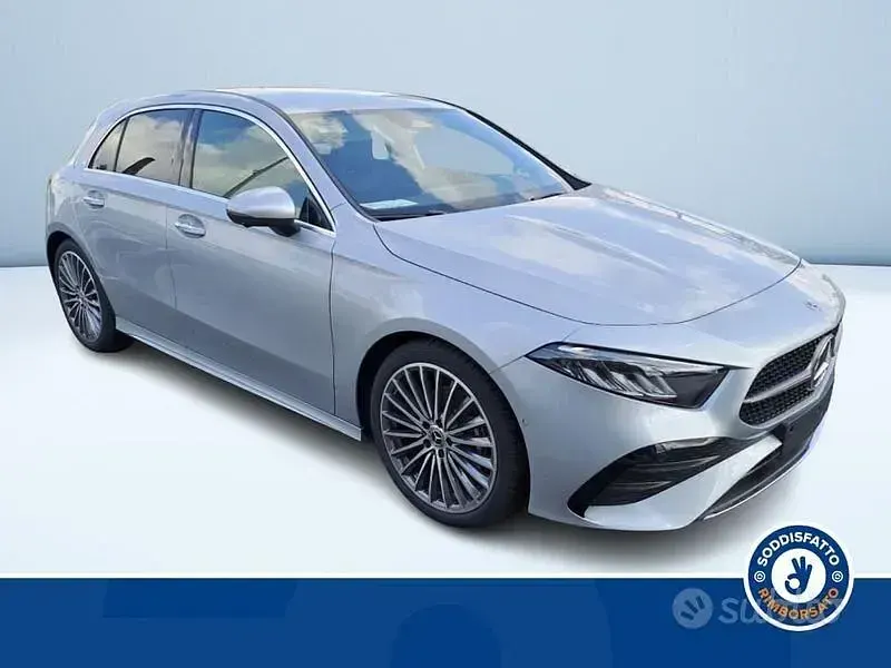Gebraucht Mercedes A180 Advanced Plus 116 PS (85 kW) 2024 Grau Limousine