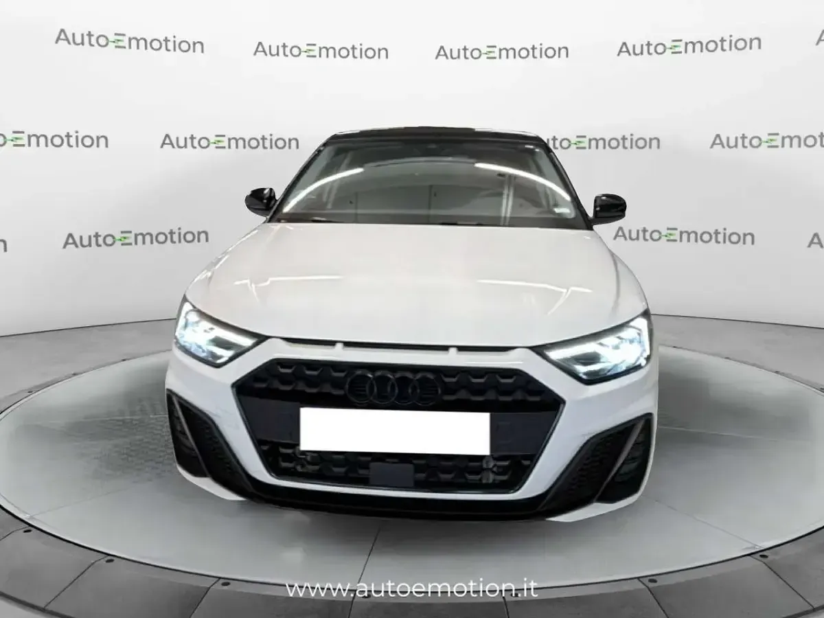 Usata Audi A1 Ambiente 116 CV (85 kW) 2025 Bianco SUV