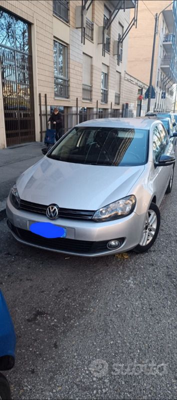 Usata 2011 VW Golf VI Due volumi | 6500 € (Buon prezzo) - Immagine 1/4