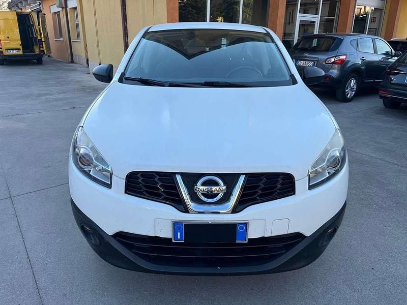 Usata Nissan Qashqai N-TEC 110 CV (80 kW) 2011 Bianco SUV