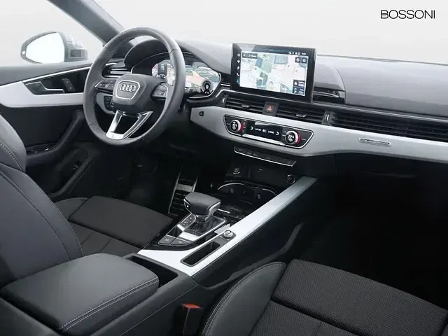Usata Audi A5 Sportback S-Line 204 CV (150 kW) 2024 Grigio Utilitaria